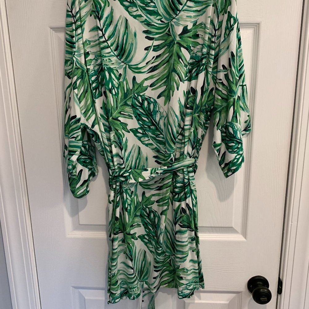 Monstera Leaf robe. - make an offer